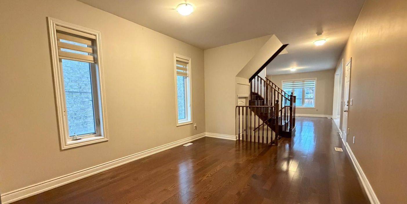 Brampton, ON L7A 4A3,12 Goodsway TRL