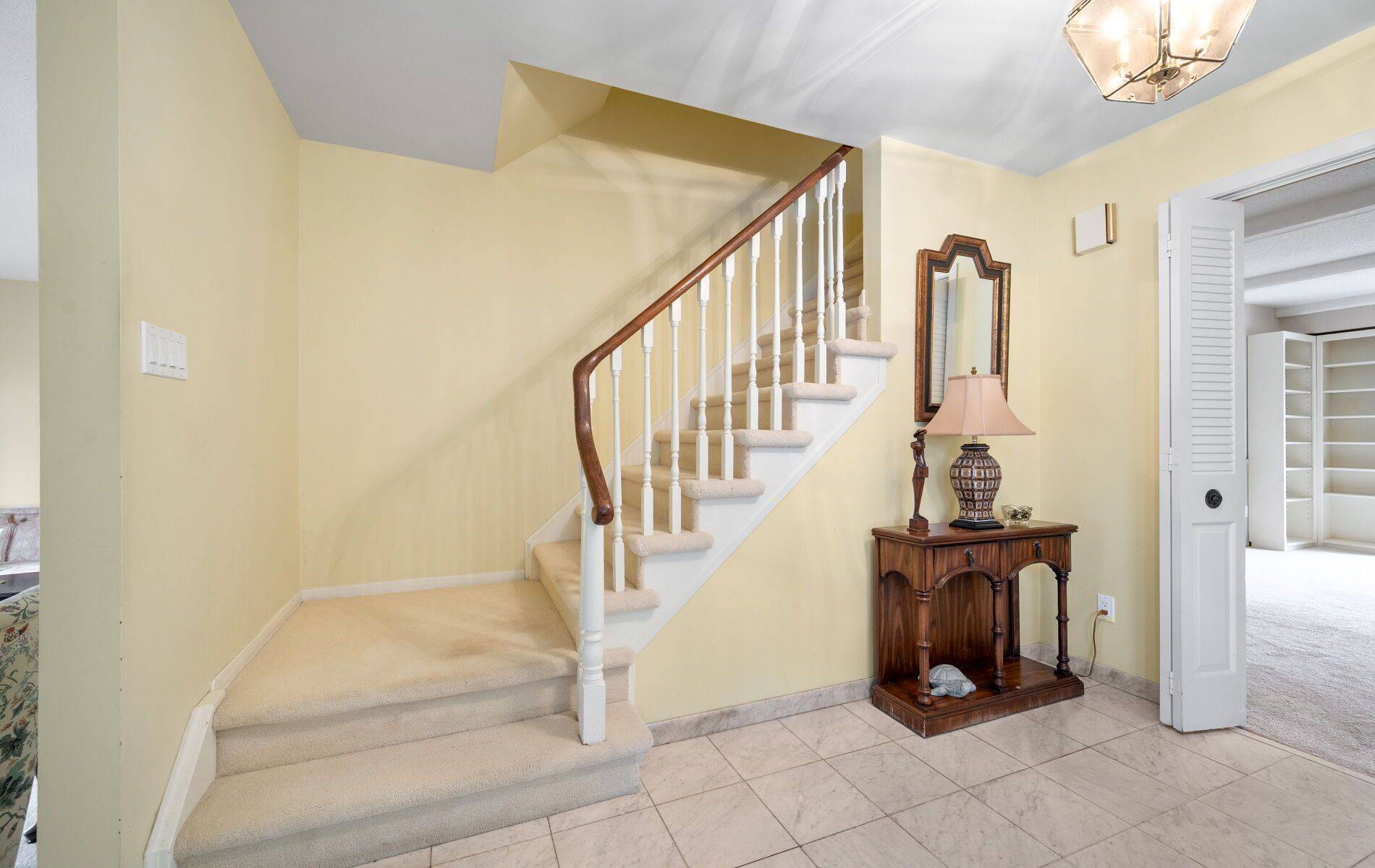 Oakville, ON L6J 5J6,2179 Adair CRES