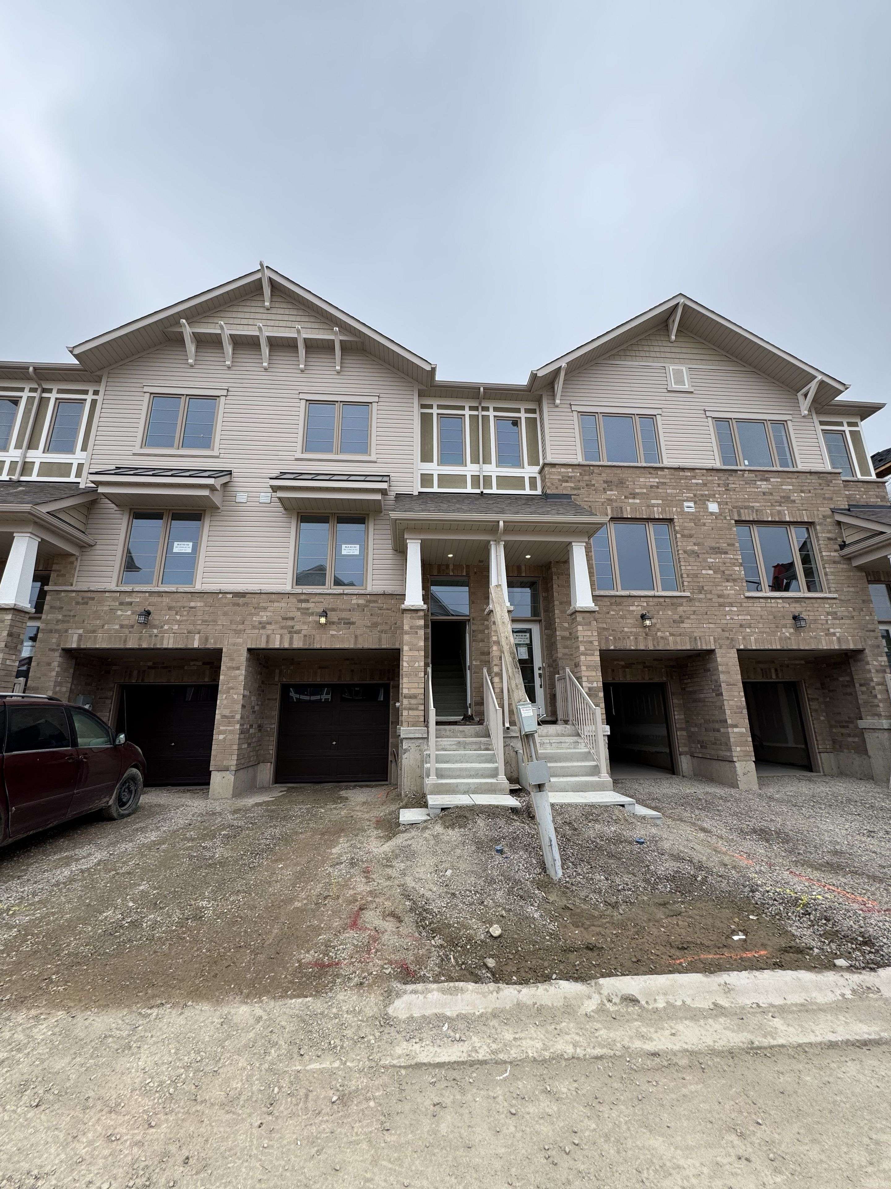 Brantford, ON N3T 0Y3,389 Conklin RD #29