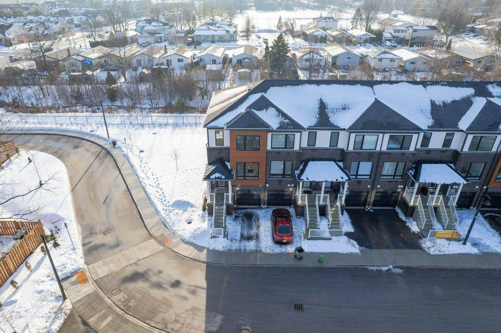 Guelph, ON N1E 0T4,2 Sora LN