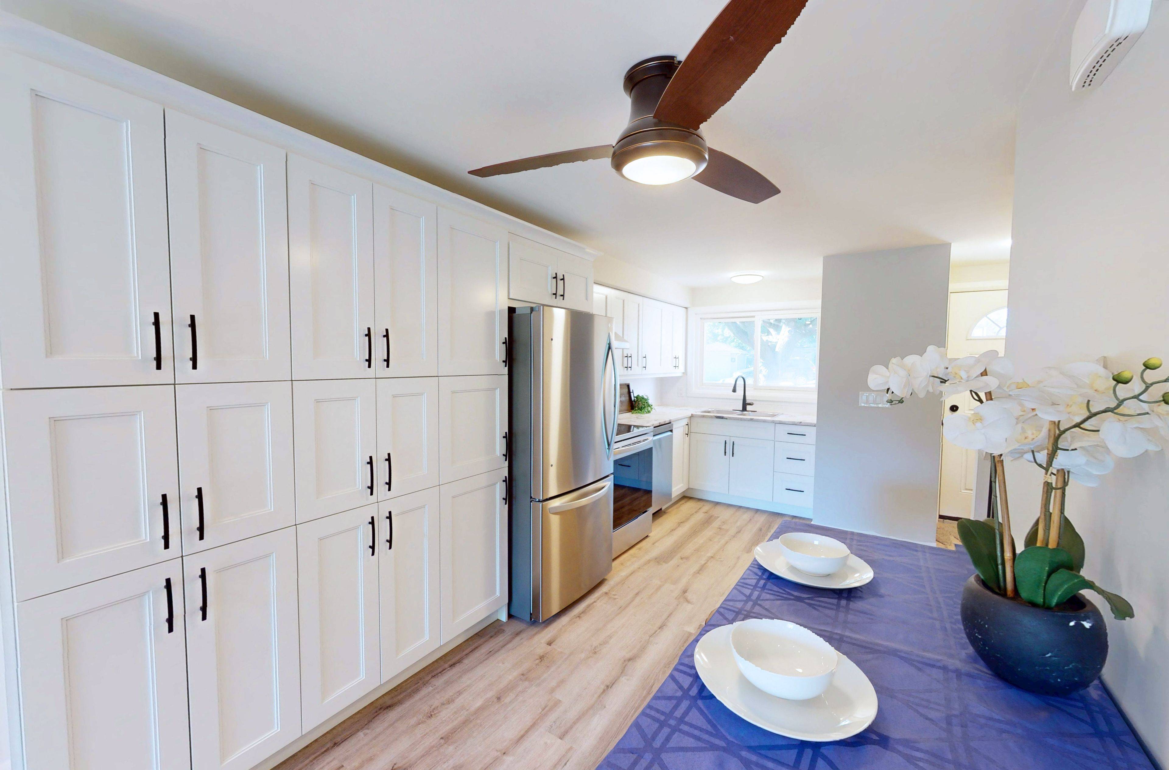 Woodstock, ON N4S 5J8,648 Brant ST