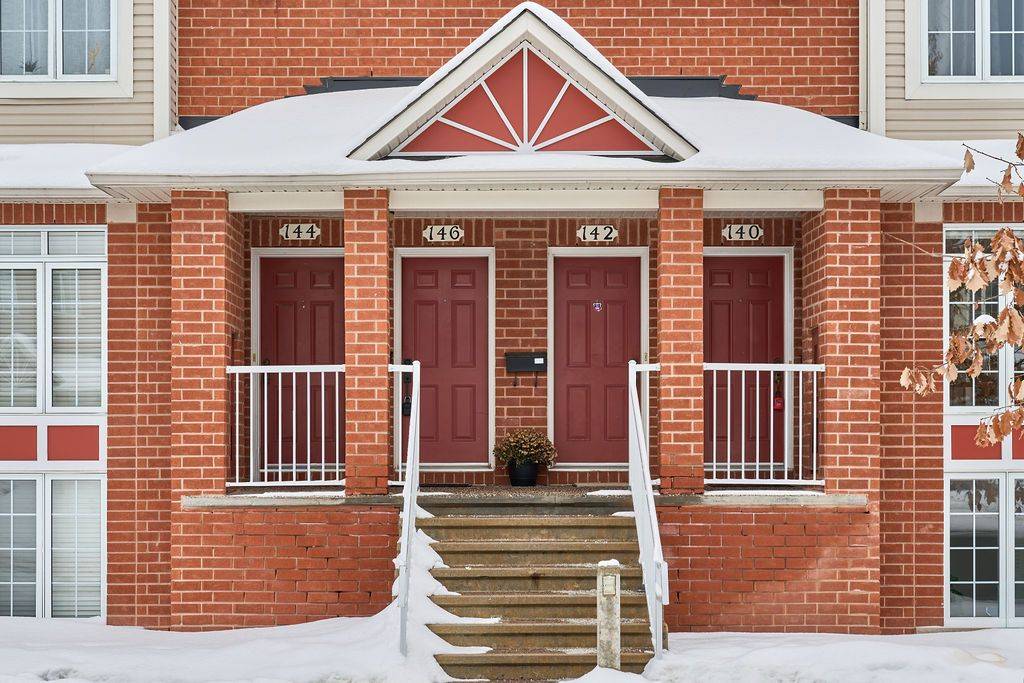 Kanata, ON K2K 3N6,70 Edenvale DR #140