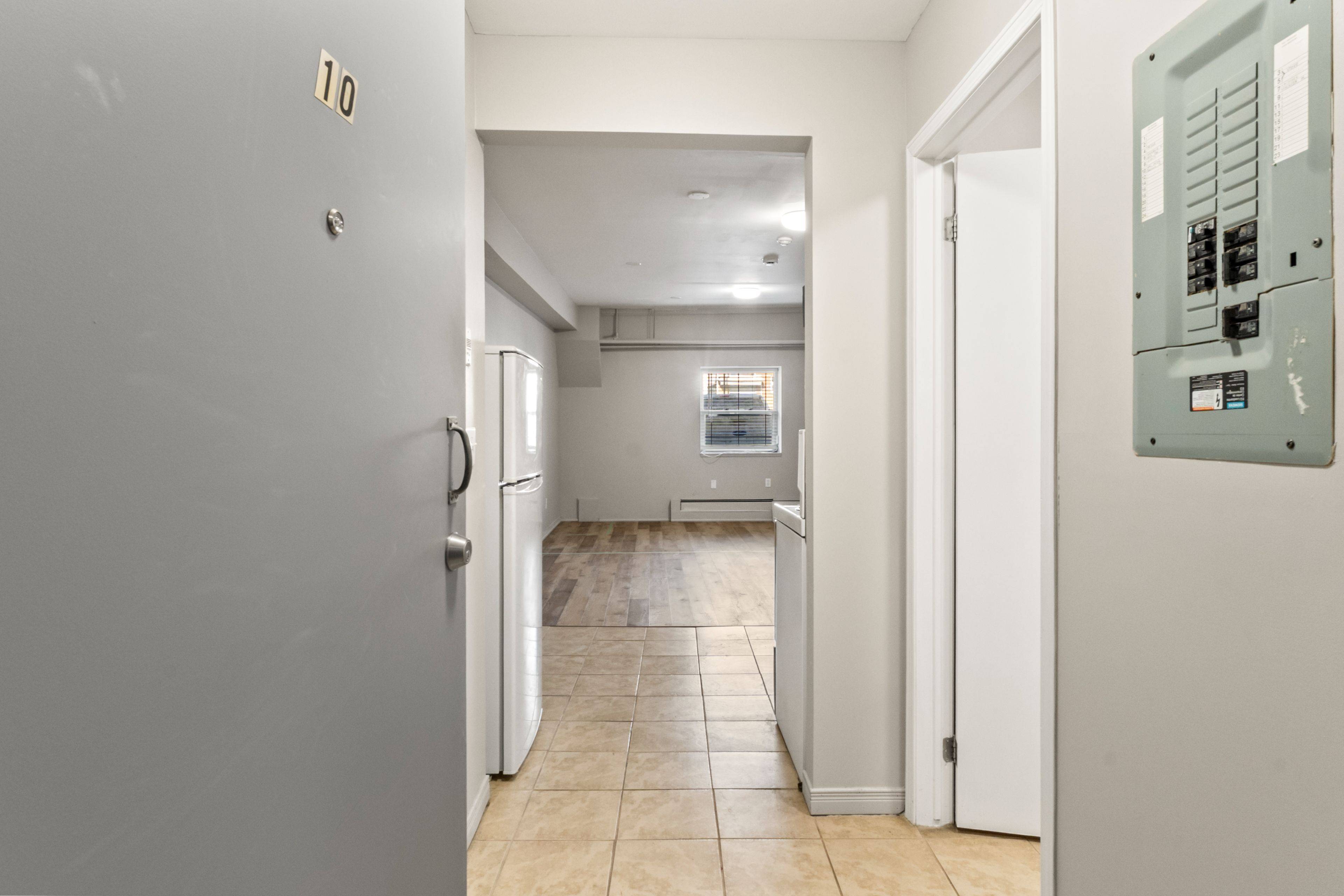 Cobourg, ON K9A 3R1,264 Division ST #10