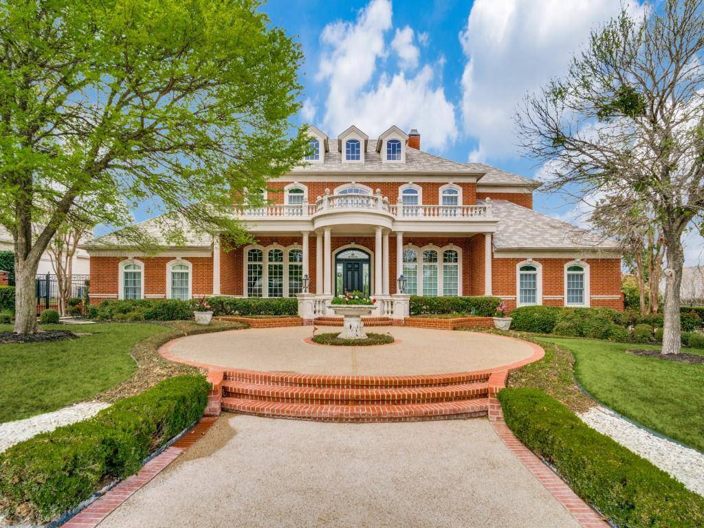 Fort Worth, TX 76132,5816 Forest Highlands Drive