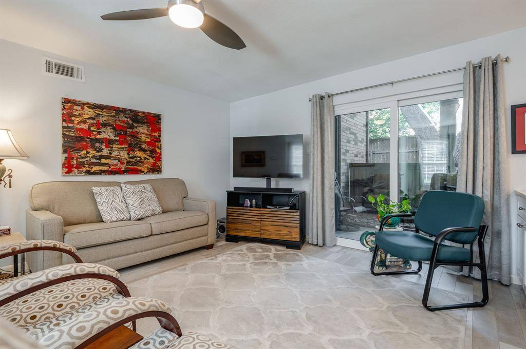 Dallas, TX 75248,5335 Bent Tree Forest Drive #126