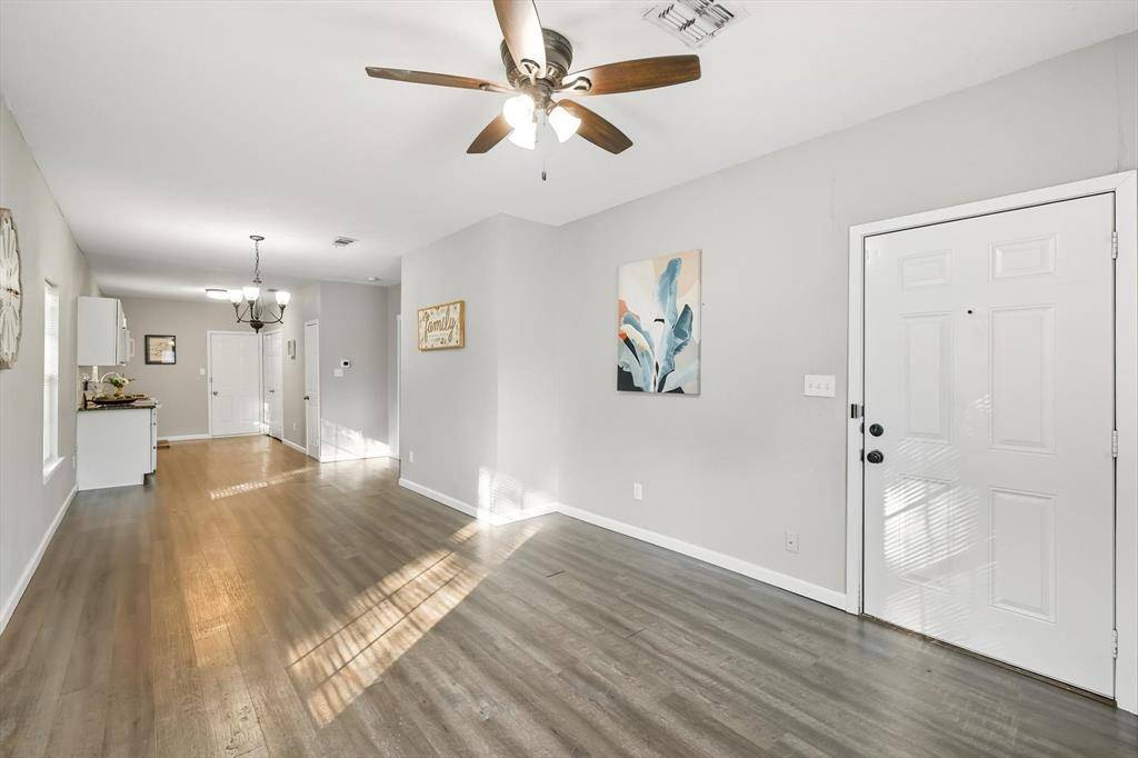 Fort Worth, TX 76104,717 E Davis Avenue