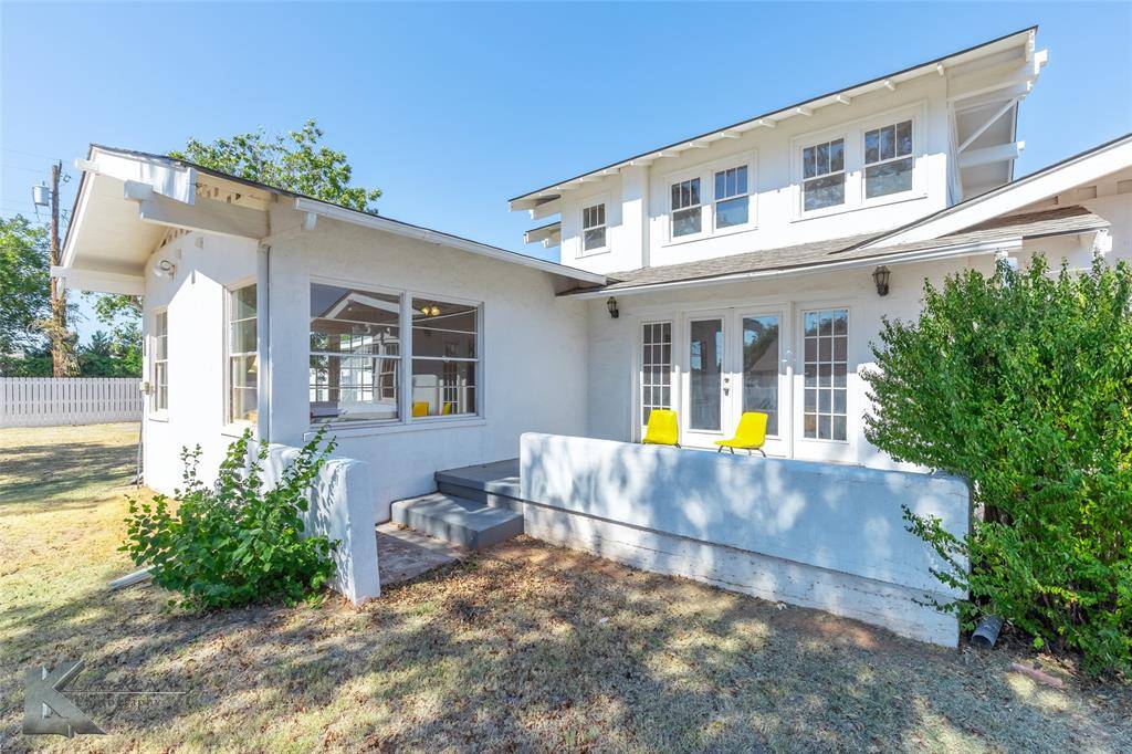 Hamlin, TX 79520,48 N Central Avenue