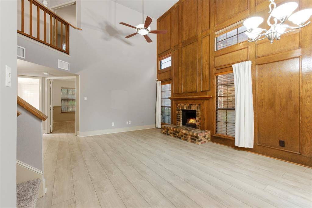 Irving, TX 75063,700 Canyon Side Way