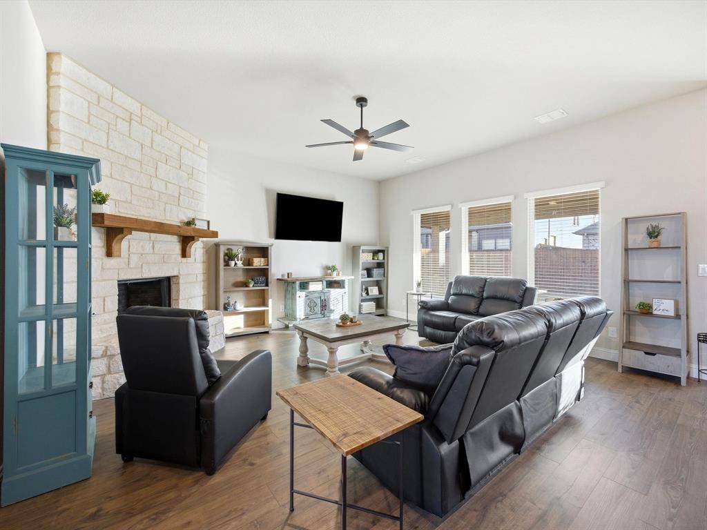 Alvarado, TX 76009,224 Comanche Trail