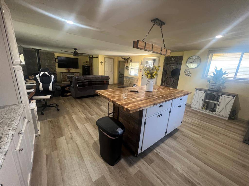 Mount Pleasant, TX 75455,60 Farm Road 2882