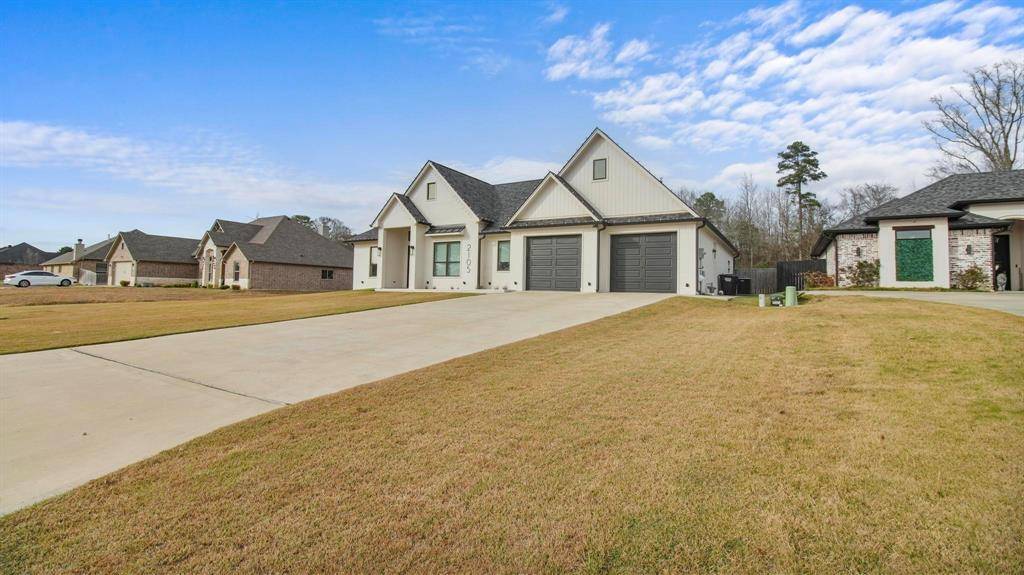 Longview, TX 75601,2105 Sophia Lane