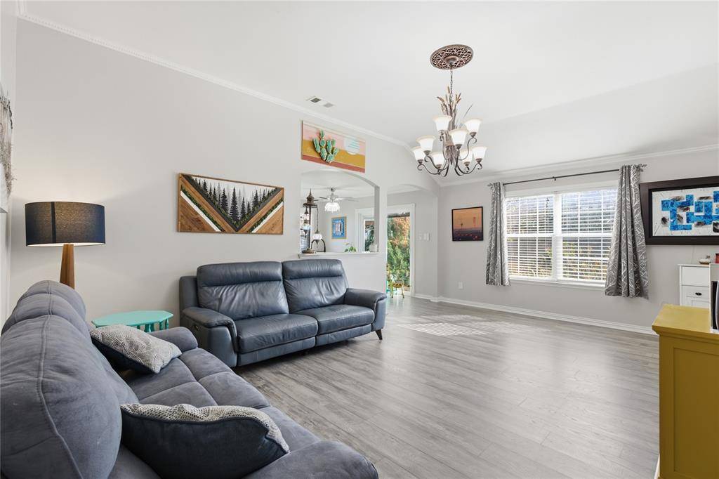 Dallas, TX 75203,114 N Denver Street