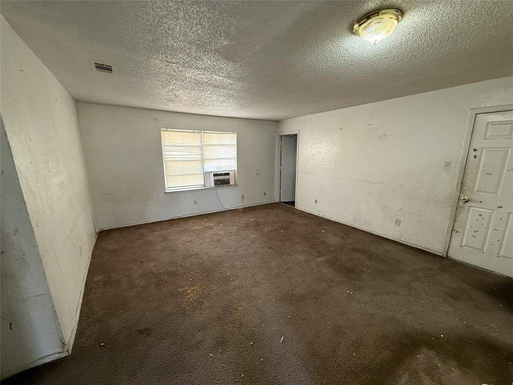 Mesquite, TX 75150,3605 Heath Lane