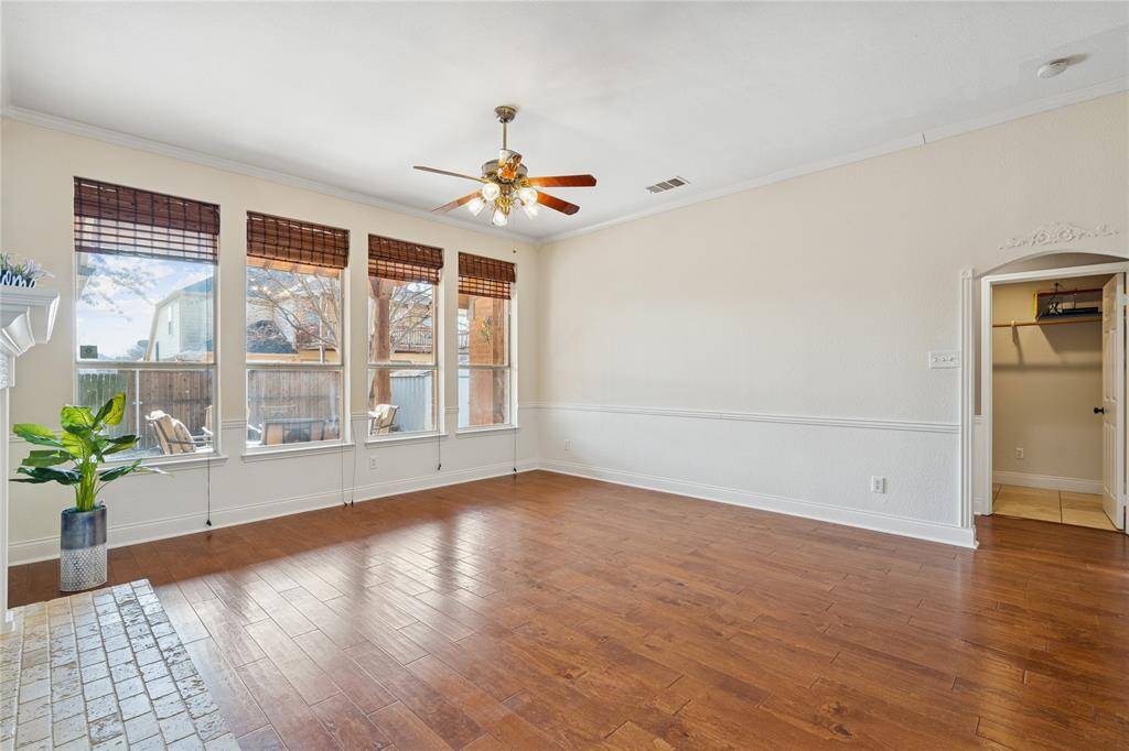 Lake Dallas, TX 75065,342 Stately Oak Lane