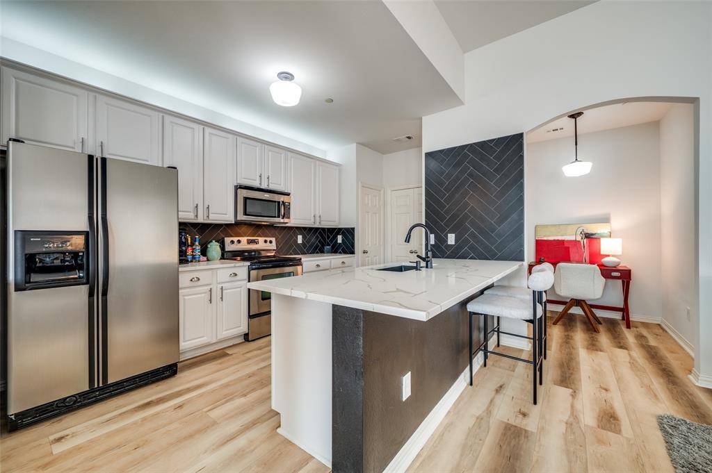 Mckinney, TX 75072,575 S Virginia Hills Drive #2906