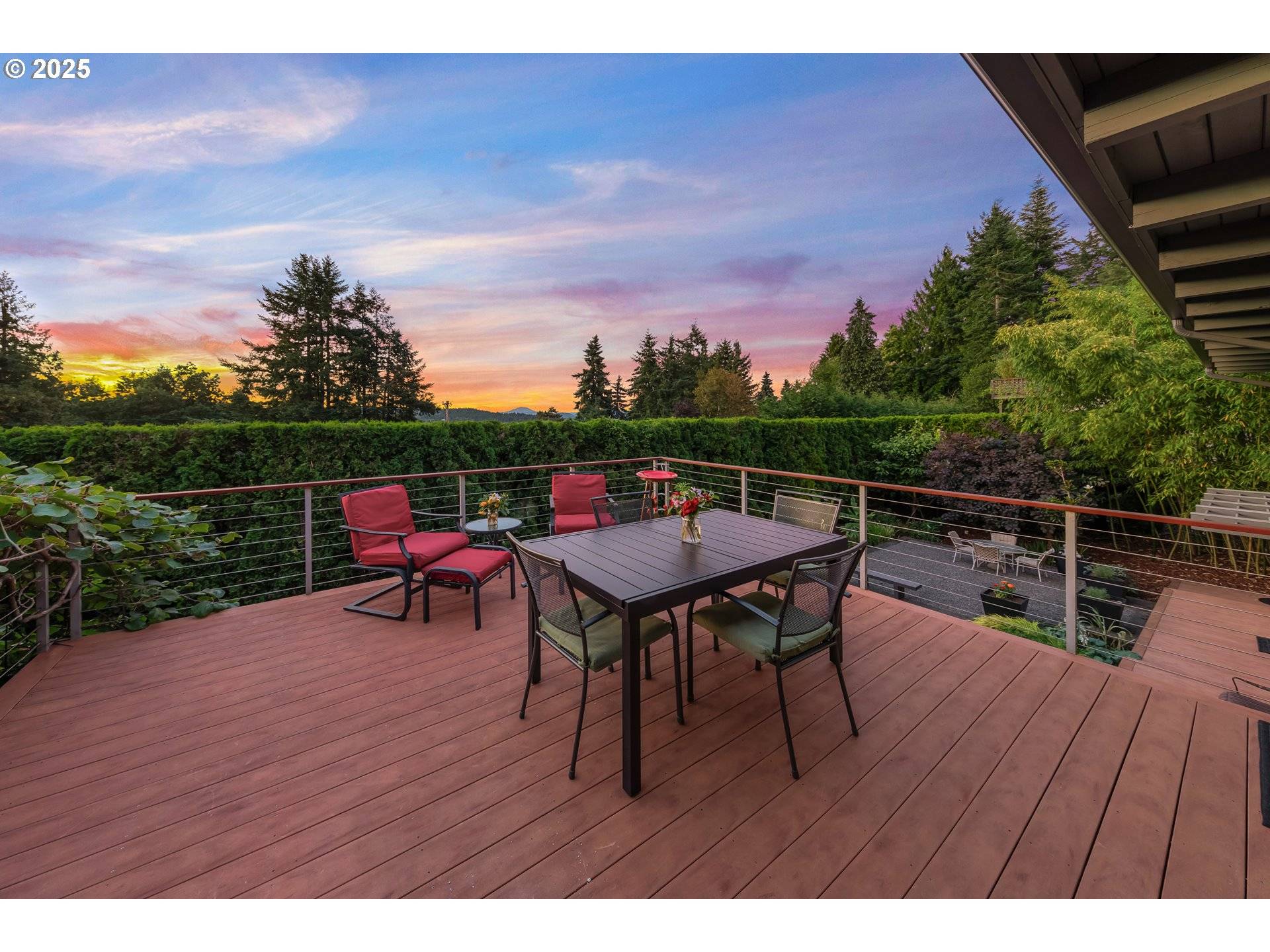 Lake Oswego, OR 97034,1535 LARCH ST