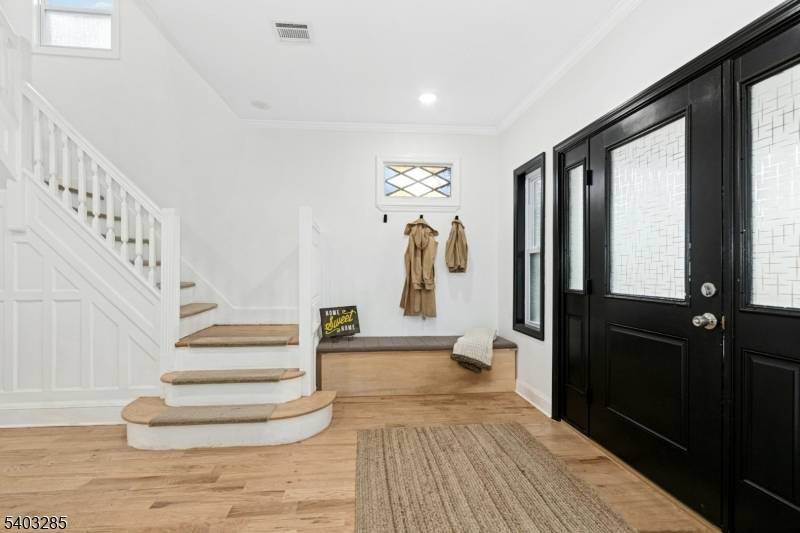 Linden City, NJ 07036,721 Summit St