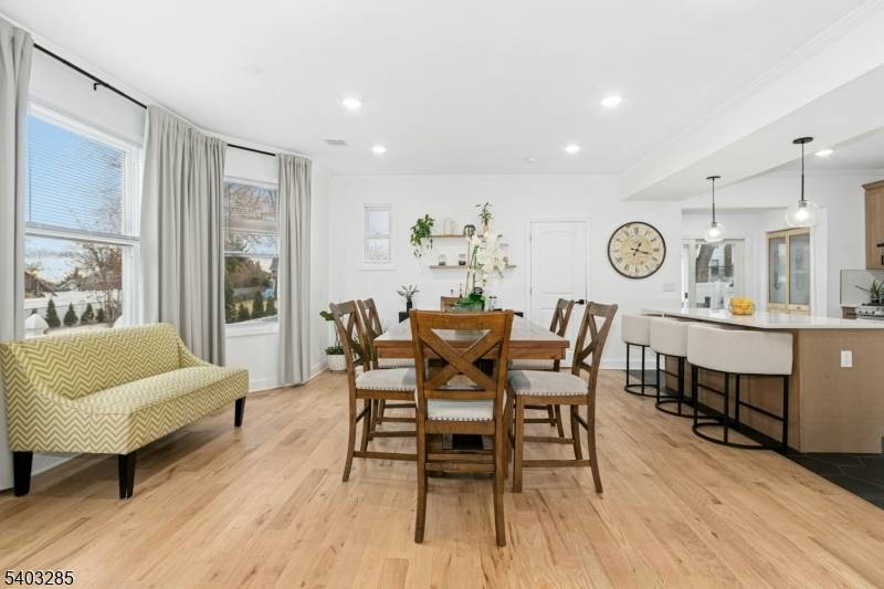 Linden City, NJ 07036,721 Summit St