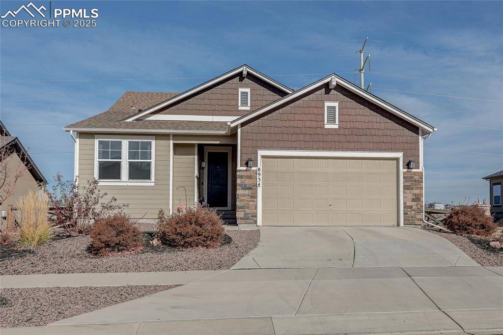 Colorado Springs, CO 80927,8934 Pacific Crest DR