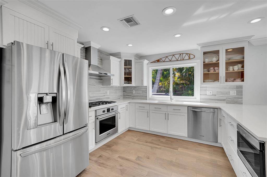 Boca Raton, FL 33487,872 Appleby St