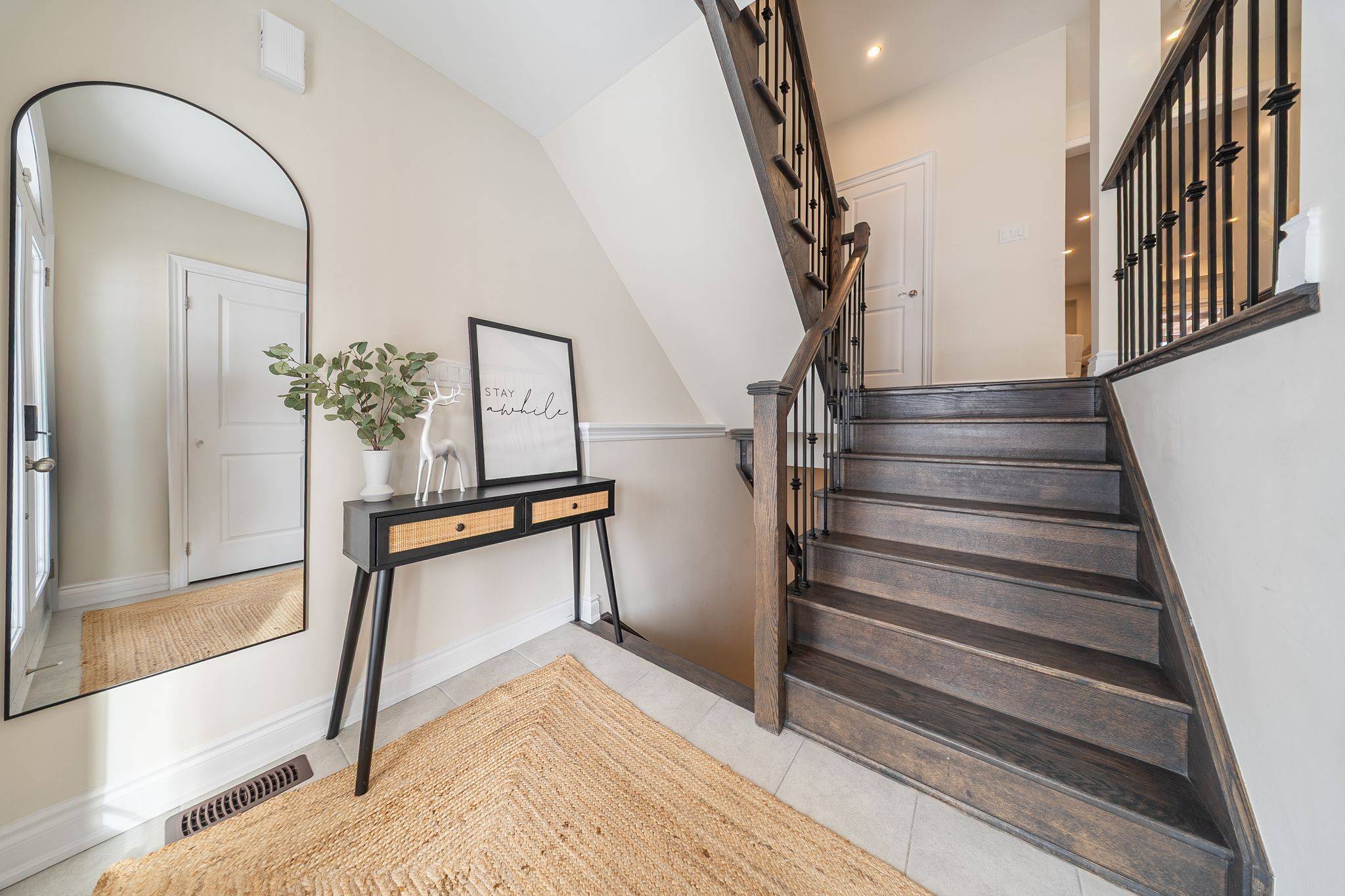 New Tecumseth, ON L9R 0V9,44 Janes CRES