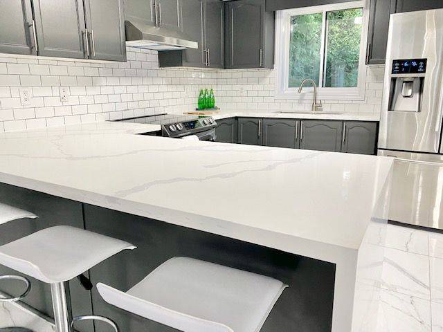 Barrie, ON L4N 0C8,169 Cumming DR