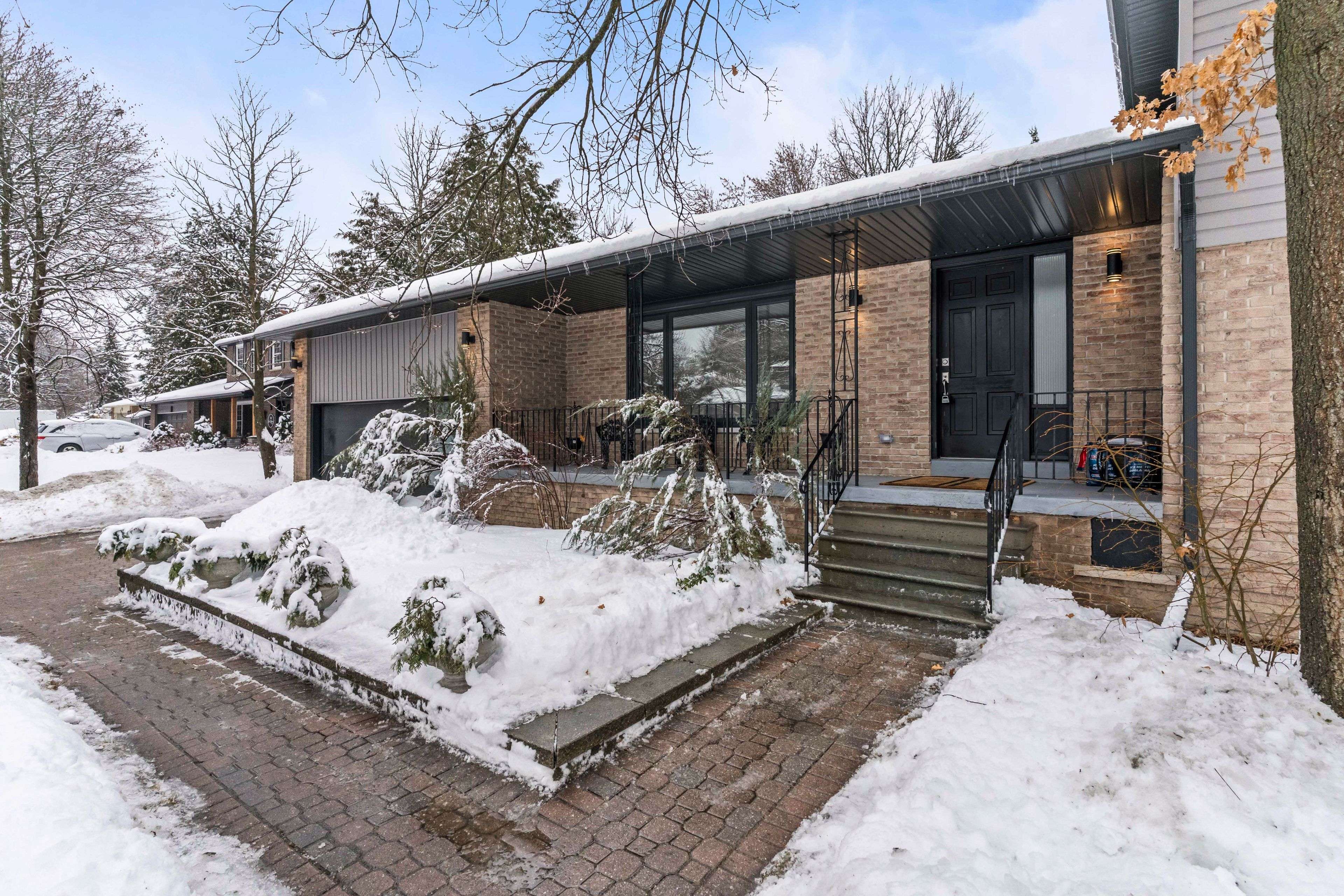 Caledon, ON L7E 0E2,39 Westview CRES