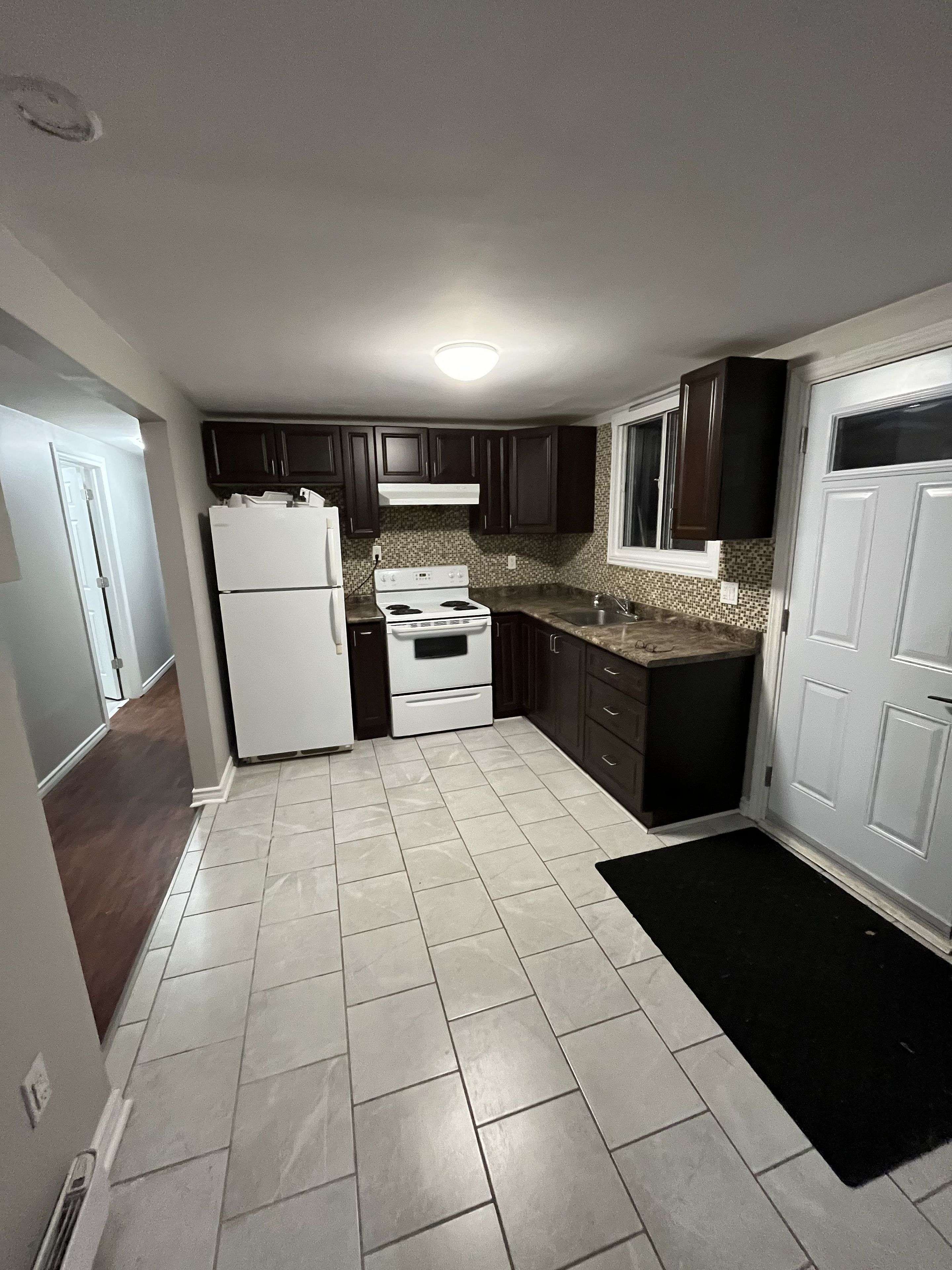 Cobourg, ON K9A 2Z6,391 Margaret ST #B