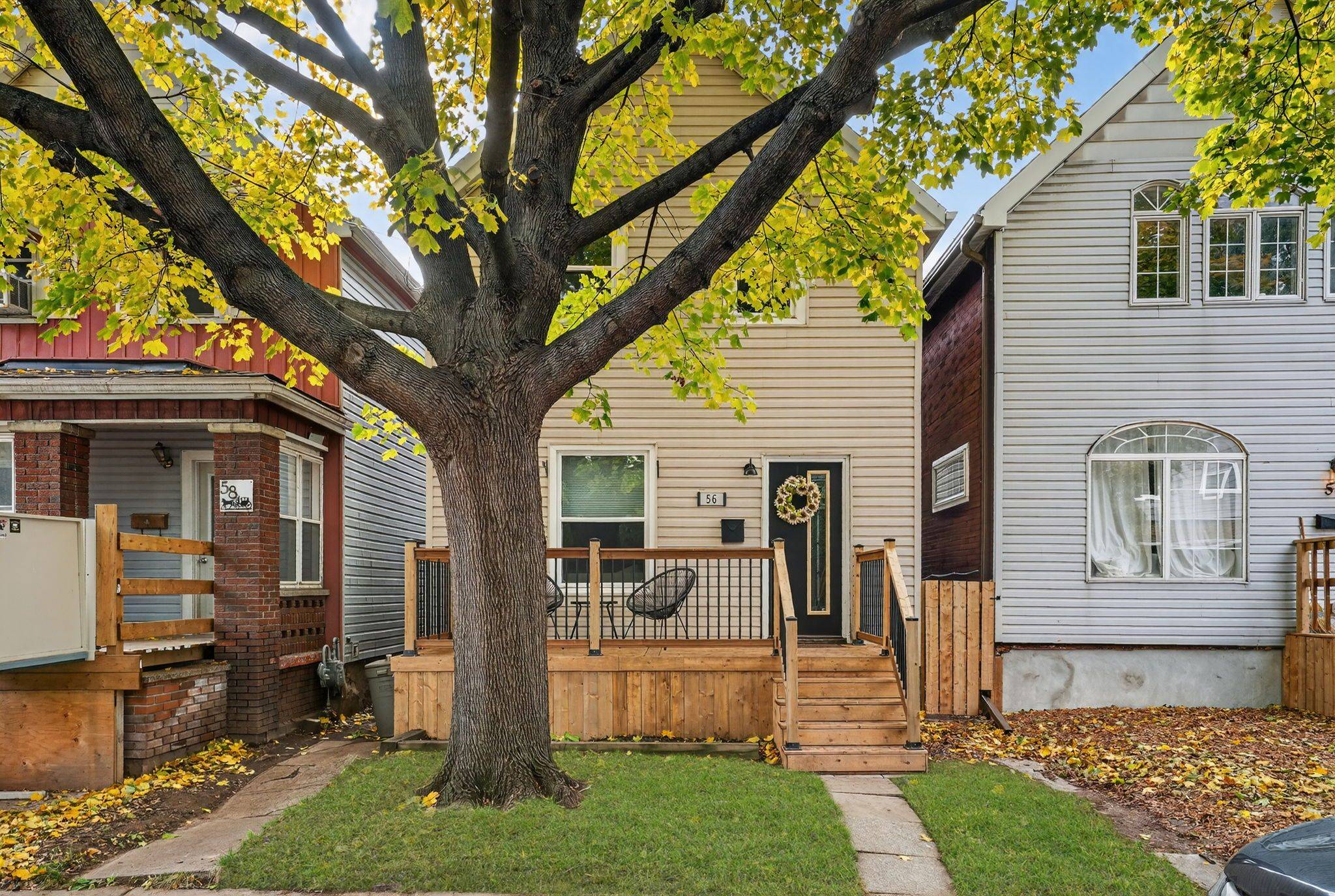 Hamilton, ON L8L 3V3,56 Francis ST