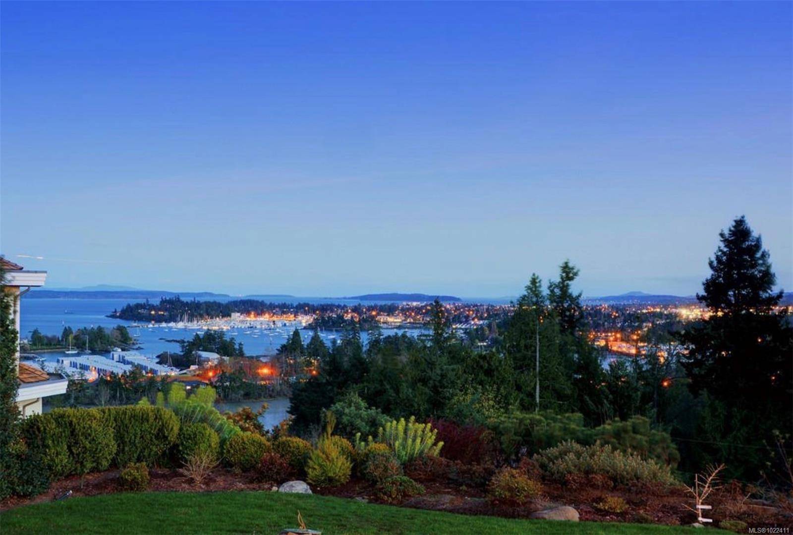 North Saanich, BC V8L 5R1,11008 Oriole Lane