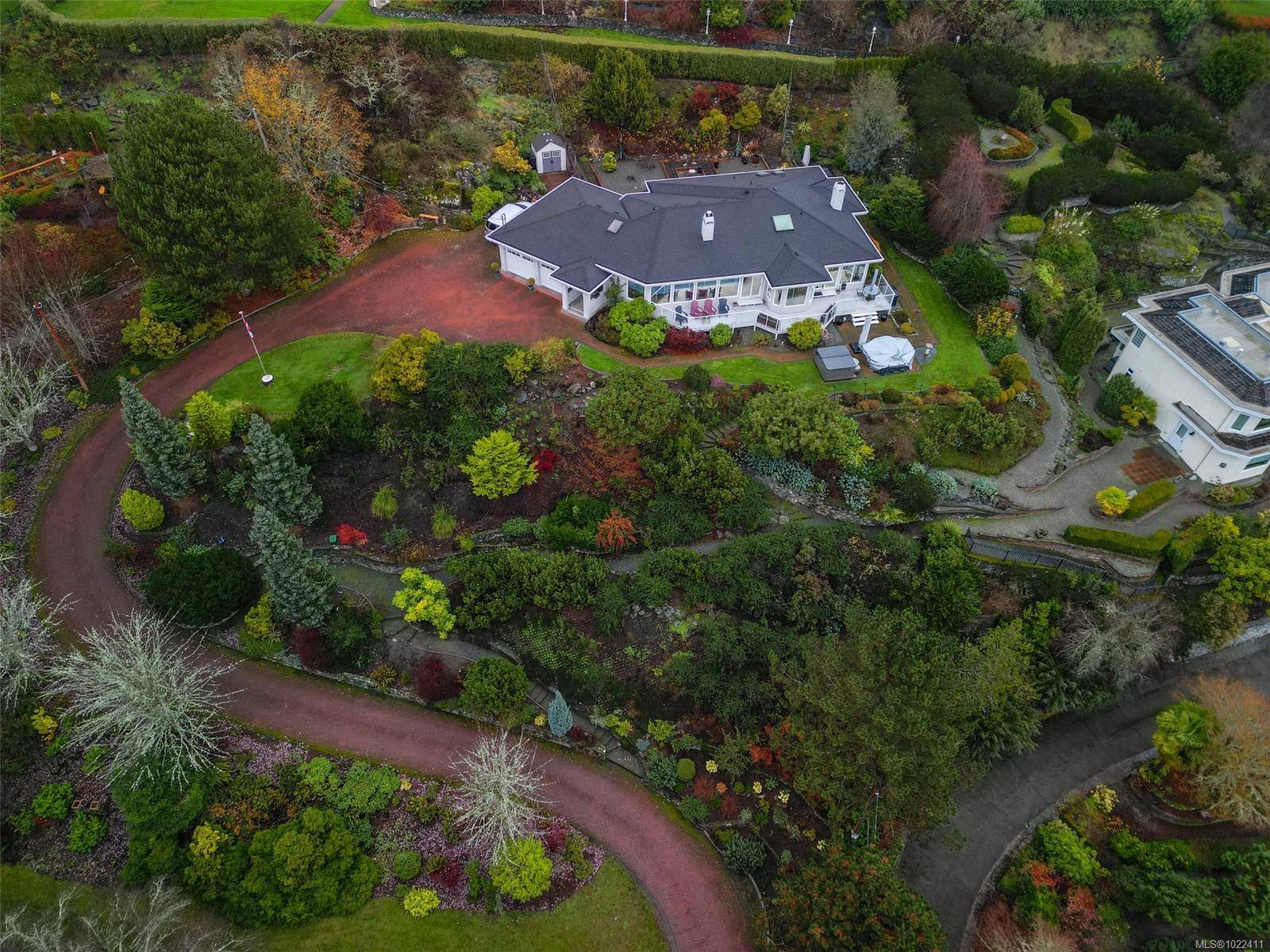 North Saanich, BC V8L 5R1,11008 Oriole Lane