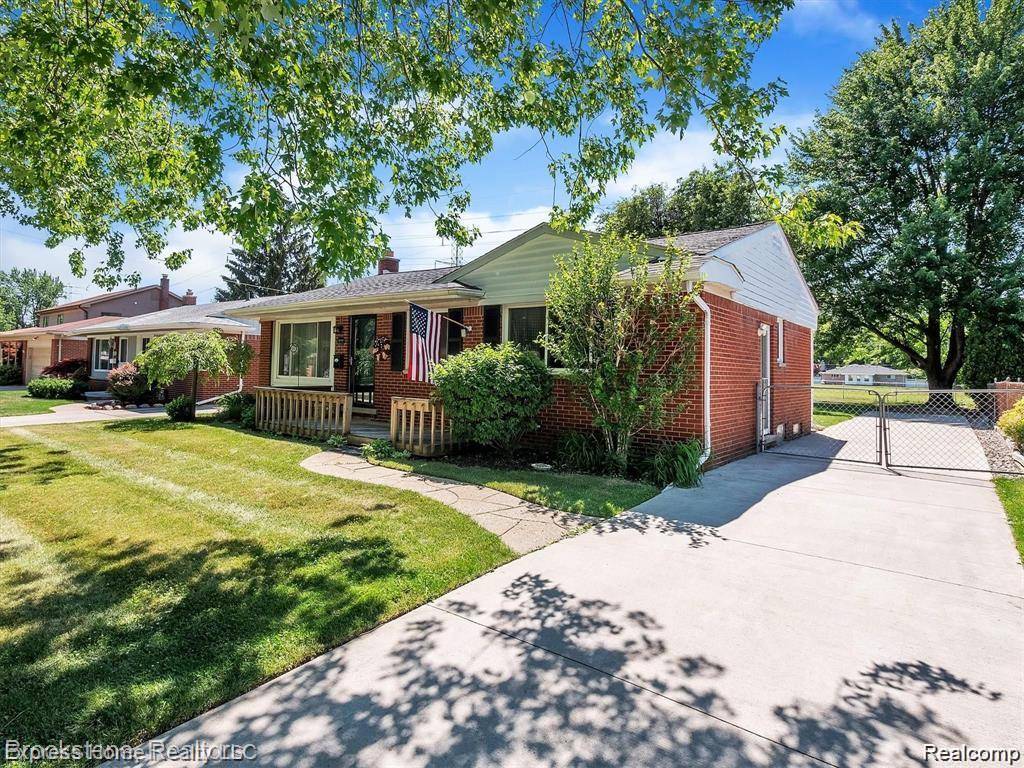 Warren, MI 48088,28155 Newport DR