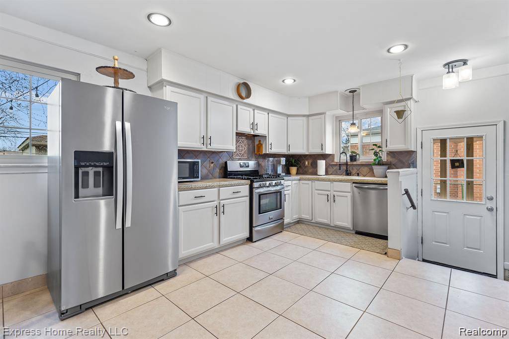 Warren, MI 48089,26552 Wagner AVE