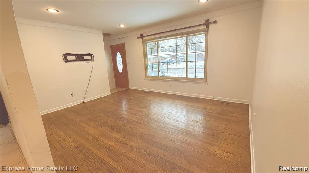 Warren, MI 48089,26552 Wagner AVE