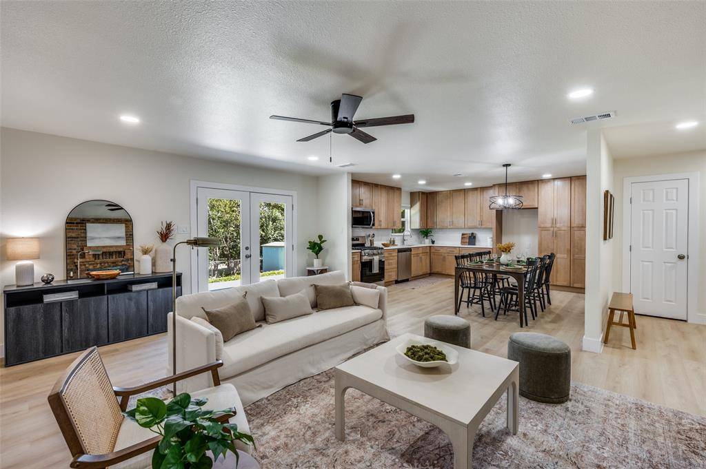 Denton, TX 76209,1001 Edinburg Lane