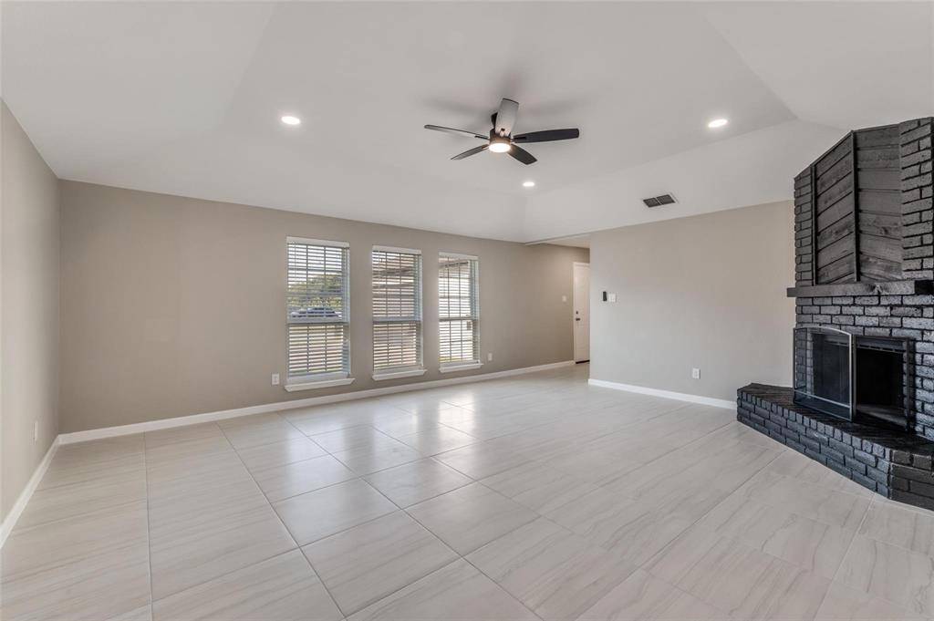 Arlington, TX 76014,2301 Stillmeadow Drive