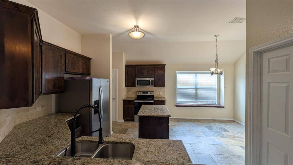 Wylie, TX 75098,1302 Pajarito Mountain Drive