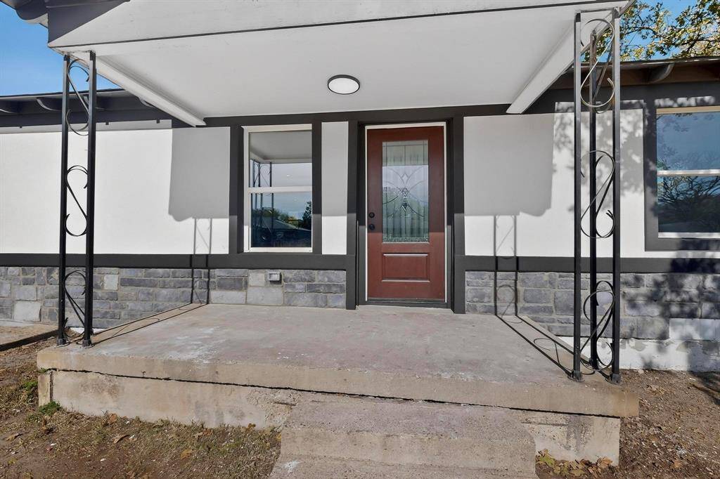 Balch Springs, TX 75180,11505 Oak Tree Road