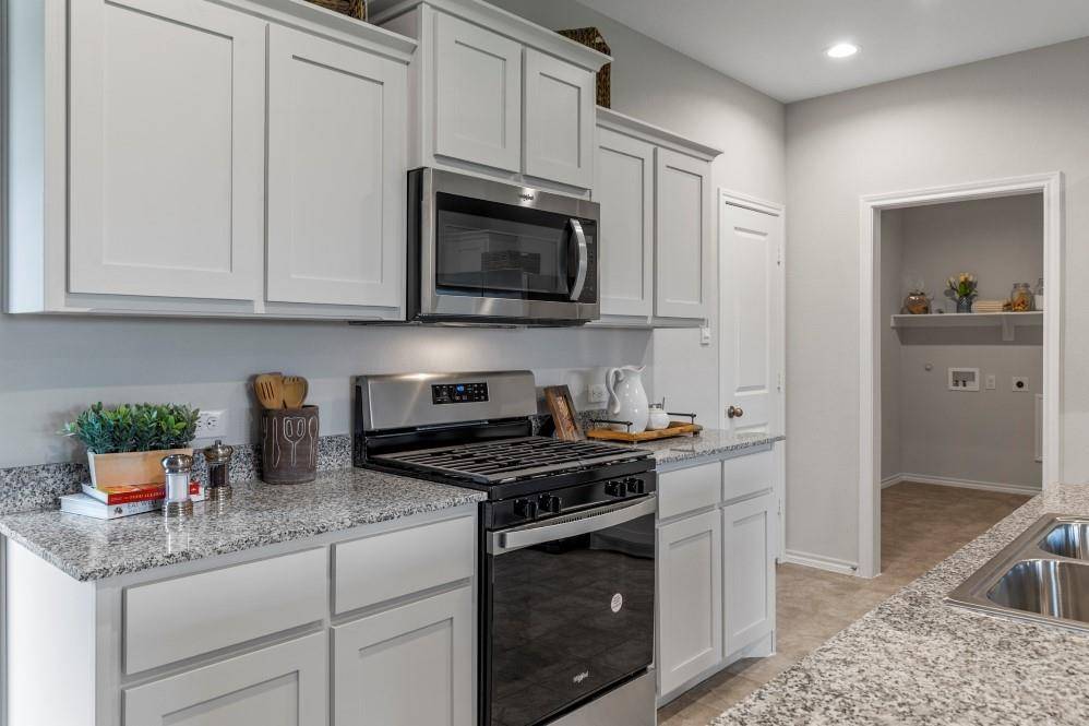 Denton, TX 76259,548 SHADED Grove