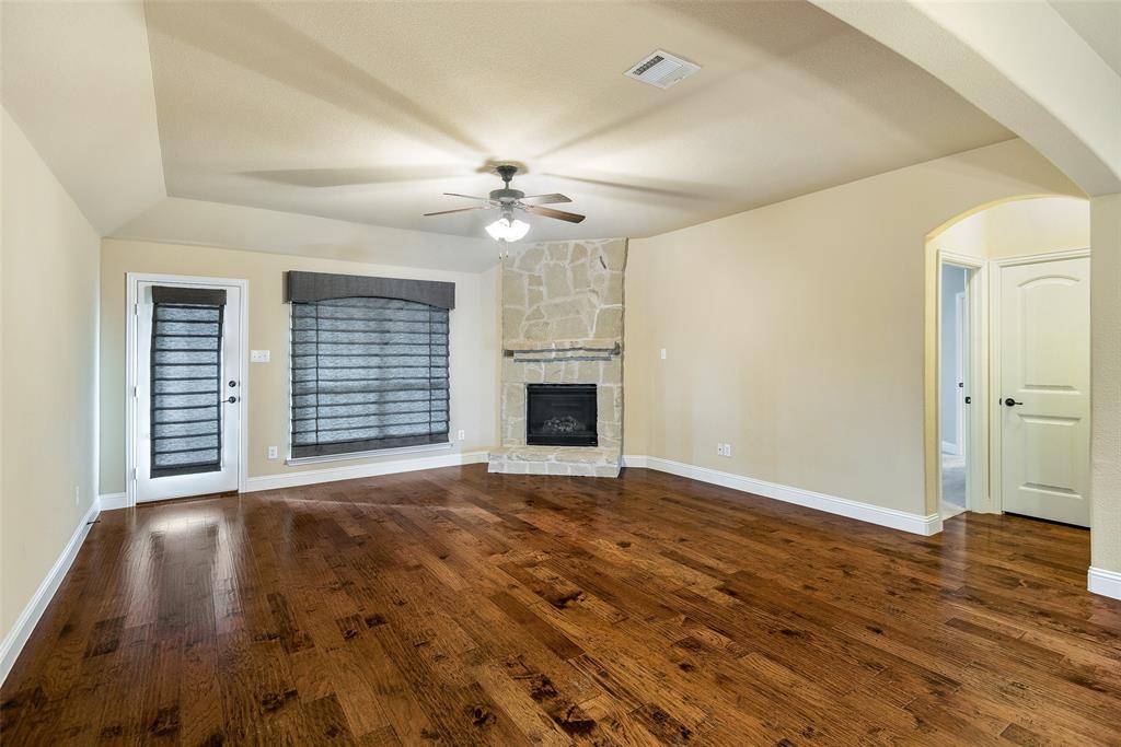 Fate, TX 75189,163 Pleasant Hill Lane