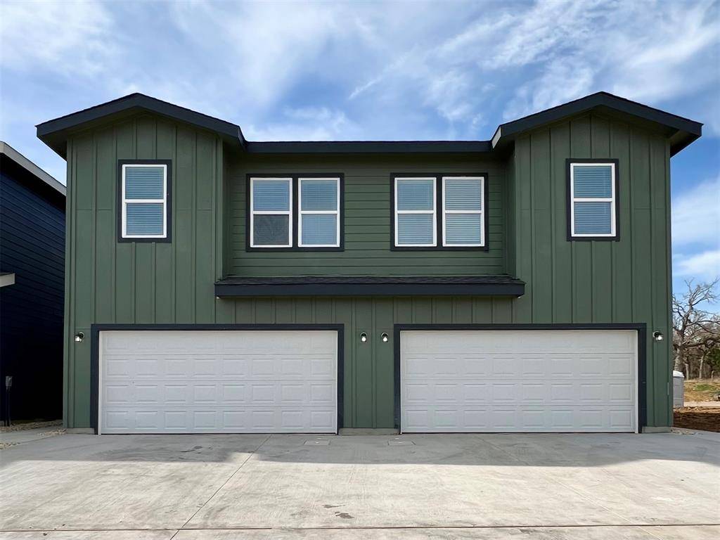 Burleson, TX 76028,3501 E Renfro Street #417