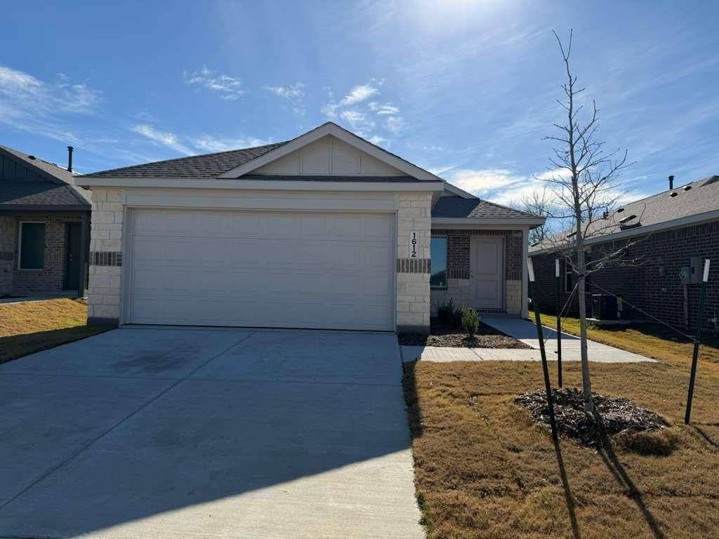 Howe, TX 75459,1612 Elliott Road