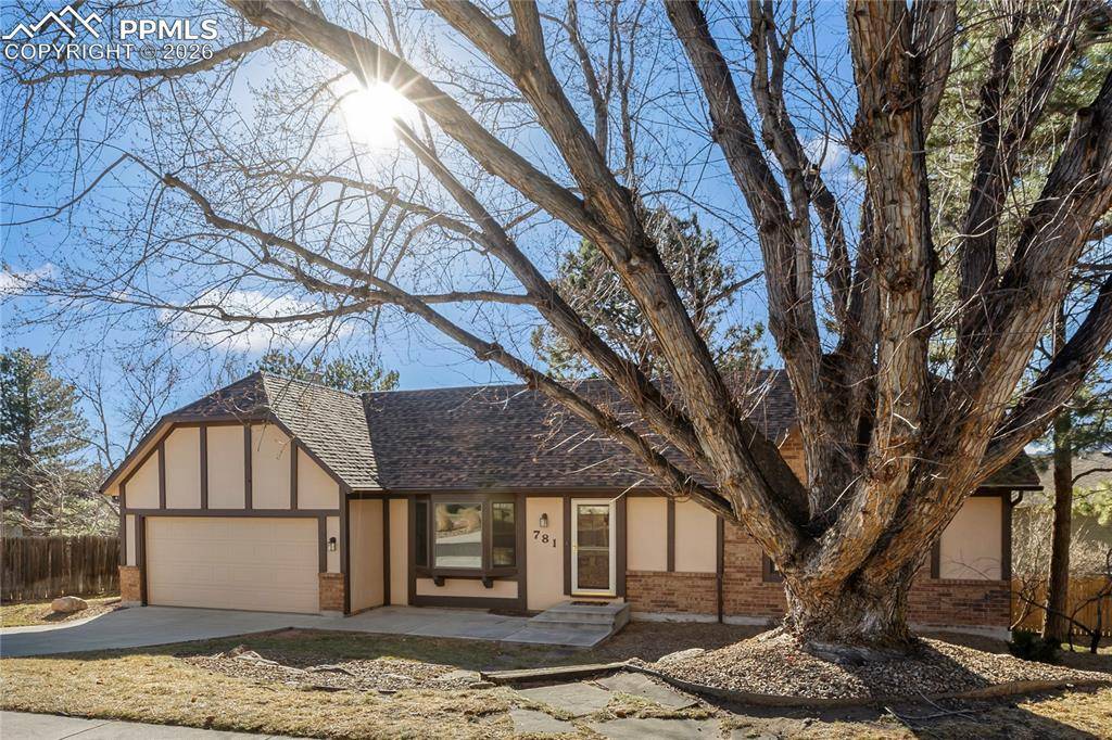 Colorado Springs, CO 80919,781 Grey Eagle CIR