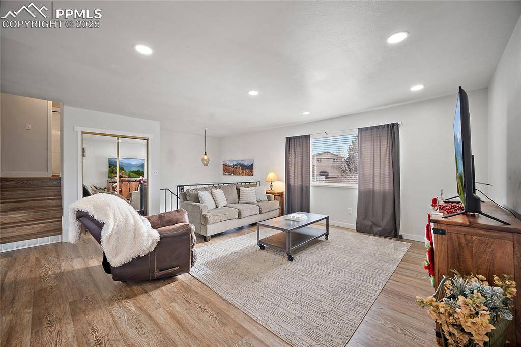 Colorado Springs, CO 80918,6714 Palace DR