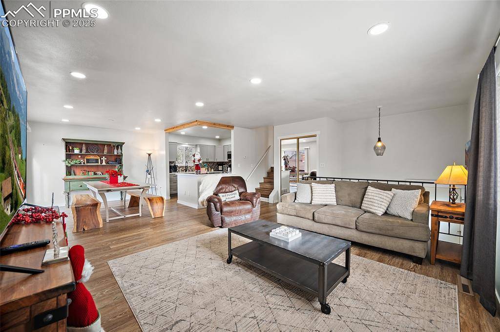 Colorado Springs, CO 80918,6714 Palace DR