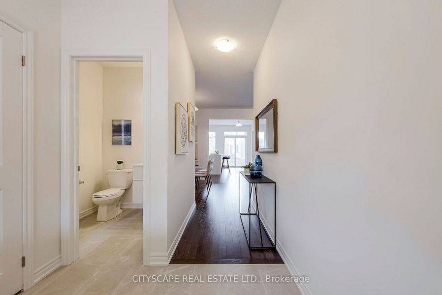 Milton, ON L9E 1Y8,1462 KITCHEN CT