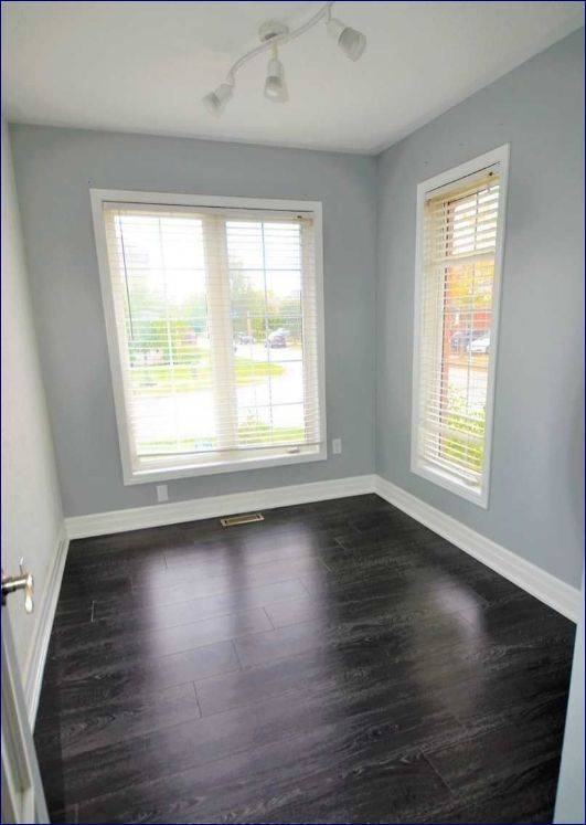 Burlington, ON L7L 6X4,5665 Flora AVE