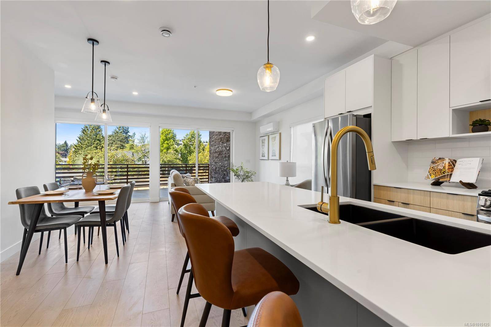 Langford, BC V9B 3R8,2629 Millstream Rd #101