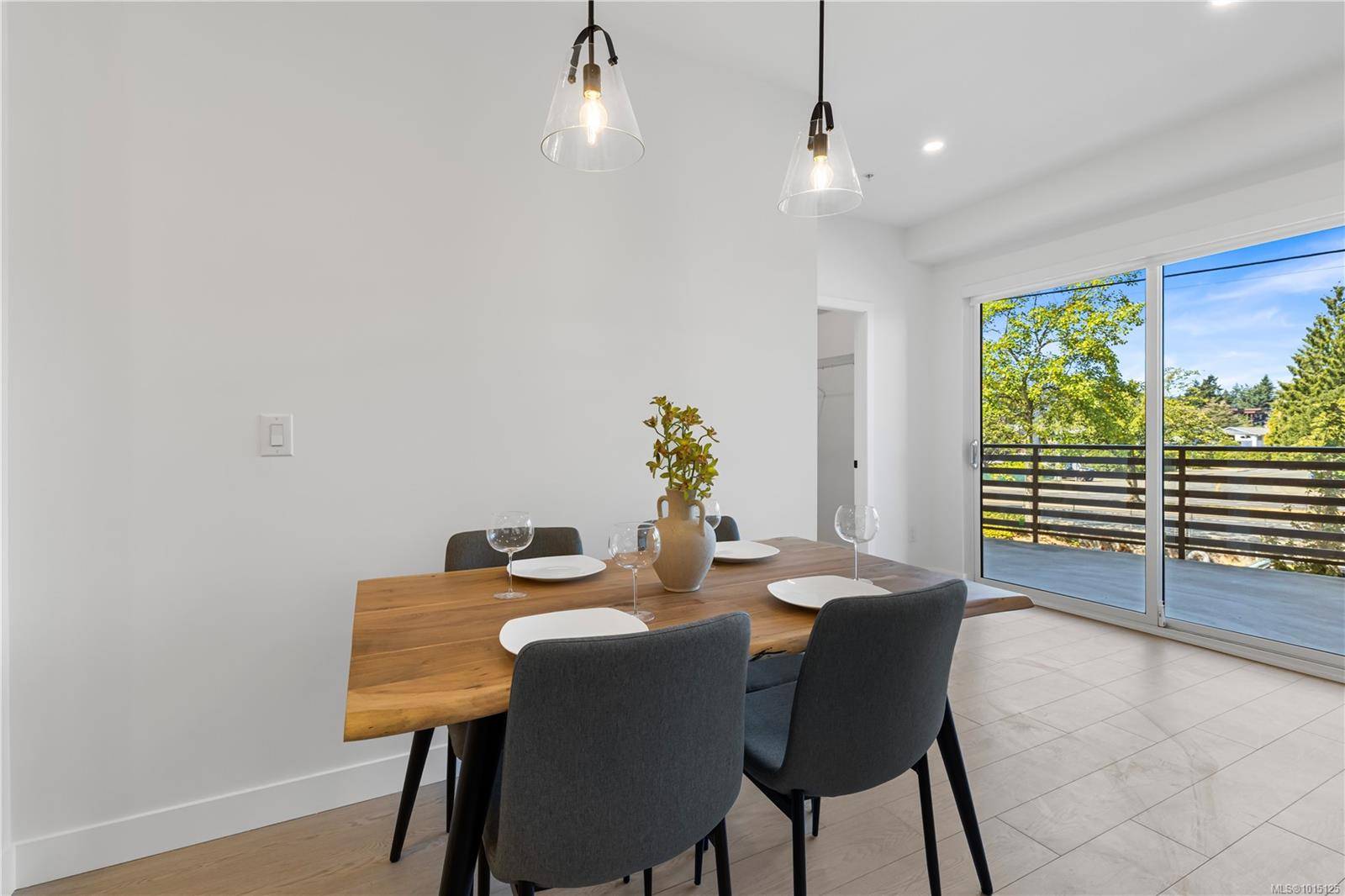 Langford, BC V9B 3R8,2629 Millstream Rd #101