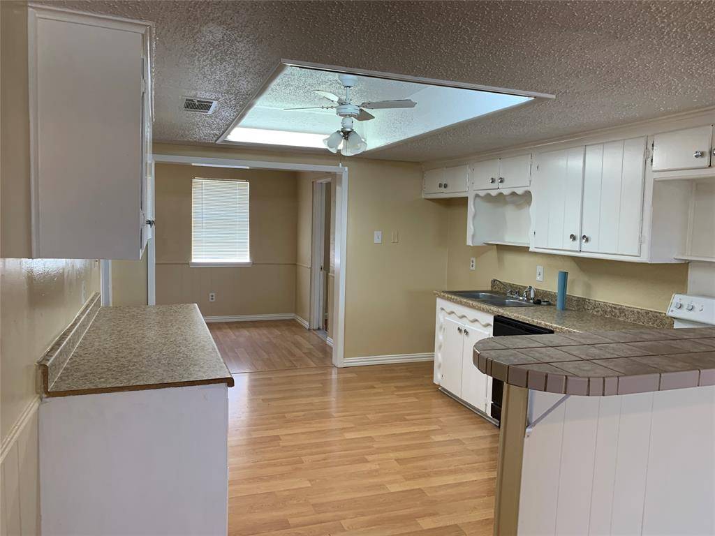 Garland, TX 75043,2814 Bobtown Road